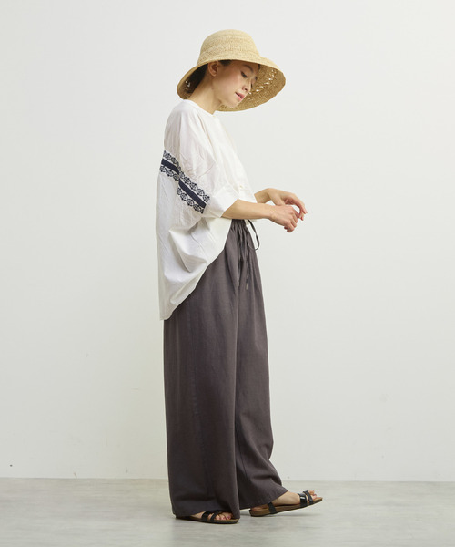 MELROSE claire（メルローズ クレール）の「【コットンバック刺しゅうブラウス】（シャツ/ブラウス・レディース・オフホワイト/ブラック/ブラウン・FREE）」の10枚目の写真