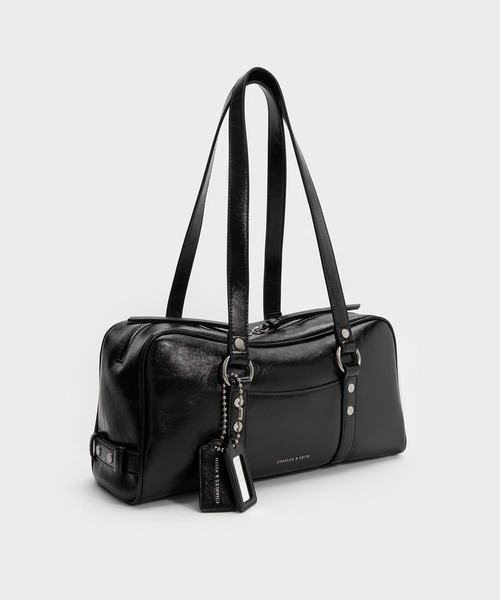 CHARLES & KEITH(チャールズ & キース)の「Tatiana タチアナ スタッズ ショルダーバッグ(ショルダーバッグ・レディース・スミクロ・M)」の6枚目の写真