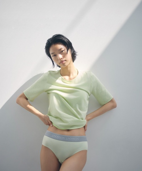 UNDERSON UNDERSON(アンダーソン アンダーソン)の「WASHIエアリーTシャツ(Tシャツ/カットソー・レディース・ブラック/ホワイト/ピンク/ライム・F)」の3枚目の写真