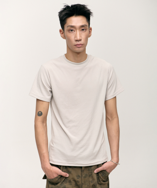 PLACESTUDIOMAN（プレイススタジオメンズ）の「シンプルデイリーマッスルフィットベーシックリブラウンドネックショートスリーブ半袖Tシャツ_3COLOR（Tシャツ/カットソー・メンズ・グレー/ベージュ/ブラック・FREE）」の9枚目の写真