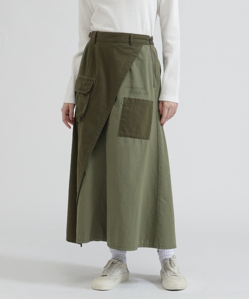 AVIREX（アヴィレックス）の「MILITARY LAYERED LIKE SKIRT（スカート・レディース・オリーブ/ブラック・M/S）」の2枚目の写真