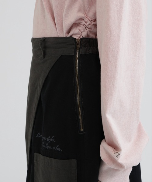 AVIREX（アヴィレックス）の「MILITARY LAYERED LIKE SKIRT（スカート・レディース・オリーブ/ブラック・M/S）」の13枚目の写真