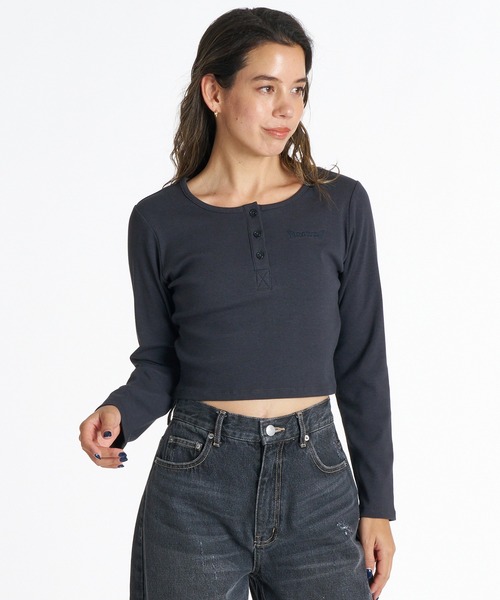 ROXY（ロキシー）の「ROXY/ロキシー ヘンリーネックロンT RLT264006（Tシャツ/カットソー・レディース・ホワイト/ブラウン/カーキ/ブラック・M/L）」の7枚目の写真
