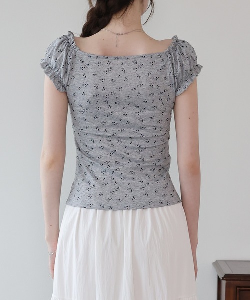 BLUEEAST(ブルーイースト)の「フラワー柄フリルリボンカットソー(Tシャツ/カットソー・レディース・ホワイト/グレー/イエロー・MEDIUM)」の10枚目の写真
