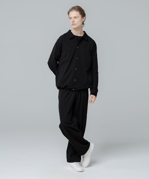 SPU(スプ)の「【セットアップ対応】 多機能素材ナイロン 【URBAN FLEXOR】 【防しわ、ストレッチ、ウォッシャブル、抗ピリング】 Snap-Button Essential Coach Jacket(ナイロンジャケット・メンズ・グレイッシュベージュ/チャコール/ブラック/ネイビー・S/M/L/XL)」の7枚目の写真