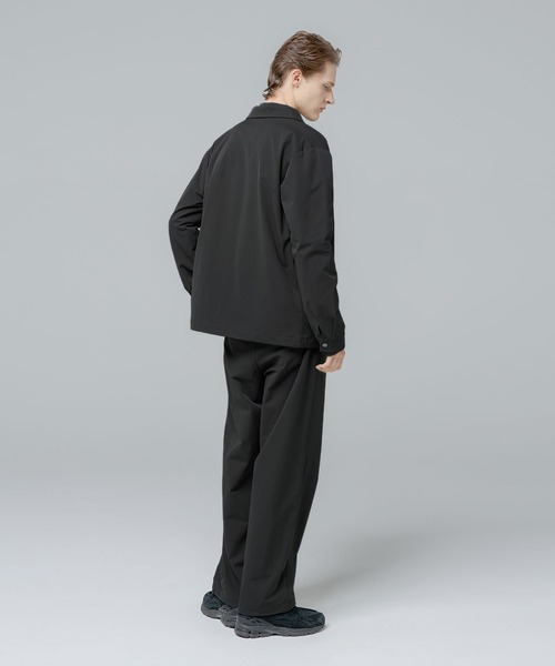 SPU(スプ)の「【セットアップ対応】 多機能素材ナイロン 【URBAN FLEXOR】 【防しわ、ストレッチ、ウォッシャブル、抗ピリング】 Snap-Button Essential Coach Jacket(ナイロンジャケット・メンズ・グレイッシュベージュ/チャコール/ブラック/ネイビー・S/M/L/XL)」の13枚目の写真