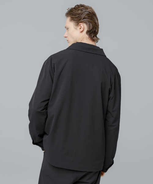 SPU(スプ)の「【セットアップ対応】 多機能素材ナイロン 【URBAN FLEXOR】 【防しわ、ストレッチ、ウォッシャブル、抗ピリング】 Snap-Button Essential Coach Jacket(ナイロンジャケット・メンズ・グレイッシュベージュ/チャコール/ブラック/ネイビー・S/M/L/XL)」の16枚目の写真