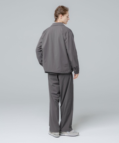 SPU(スプ)の「【セットアップ対応】 多機能素材ナイロン 【URBAN FLEXOR】 【防しわ、ストレッチ、ウォッシャブル、抗ピリング】 Snap-Button Essential Coach Jacket(ナイロンジャケット・メンズ・グレイッシュベージュ/チャコール/ブラック/ネイビー・S/M/L/XL)」の20枚目の写真