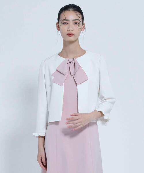 TOCCA(トッカ)の「FRILL BANGLE ボレロ(カーディガン/ボレロ・レディース・ブラック系/アイボリー系・4/0)」の2枚目の写真