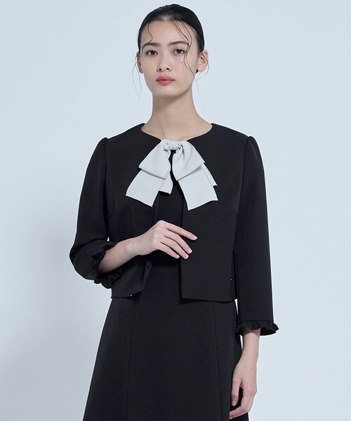 TOCCA(トッカ)の「FRILL BANGLE ボレロ(カーディガン/ボレロ・レディース・ブラック系/アイボリー系・4/0)」の6枚目の写真