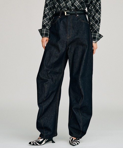 PRANK PROJECT(プランクプロジェクト)の「【2026Autumn Pre-Order】カーブレッグデニム / Curve Leg Denim(デニムパンツ・レディース・ブルー/ネイビー・38/36/34)」の18枚目の写真
