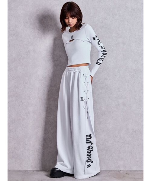 GYDA(ジェイダ)の「GYDA×DC SIDE LACE UP WIDEパンツ(スウェットパンツ・レディース・ブラック/オフホワイト/ピンク・FREE)」の15枚目の写真