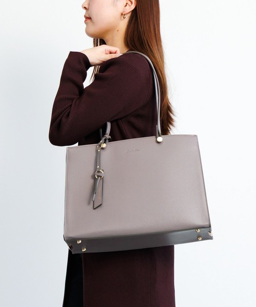 Jewelna Rose(ジュエルナローズ)の「ターミー・トートバッグ2 A4サイズ 16331(トートバッグ・レディース・ブラック/グレー系その他/グレイッシュベージュ・FREE)」の2枚目の写真