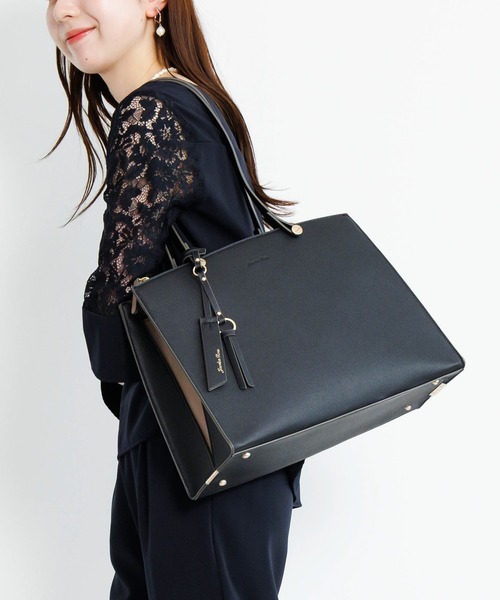 Jewelna Rose(ジュエルナローズ)の「ターミー・トートバッグ2 A4サイズ 16331(トートバッグ・レディース・ブラック/グレー系その他/グレイッシュベージュ・FREE)」の1枚目の写真