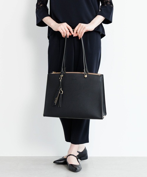 Jewelna Rose(ジュエルナローズ)の「ターミー・トートバッグ2 A4サイズ 16331(トートバッグ・レディース・ブラック/グレー系その他/グレイッシュベージュ・FREE)」の6枚目の写真