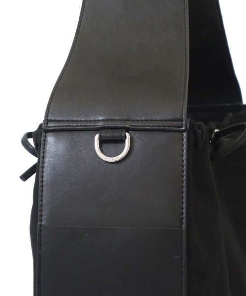 RT;ESKA(アールティーエスカ)の「RT;ESKA(アールティーエスカ) / Shape Tote - Circle(トートバッグ・レディース・ブラック/アイボリー・FREE)」の9枚目の写真