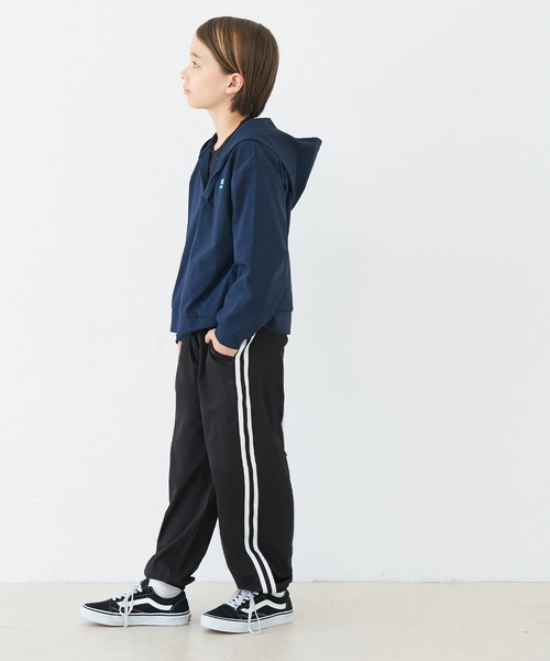 coca（coca）（コカ）の「キッズ　ラインジョガーパンツ（その他パンツ・キッズ・チャコール/ブラック・120/130/140/150）」の7枚目の写真