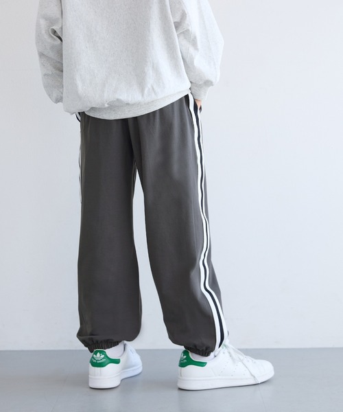 coca（coca）（コカ）の「キッズ　ラインジョガーパンツ（その他パンツ・キッズ・チャコール/ブラック・120/130/140/150）」の12枚目の写真