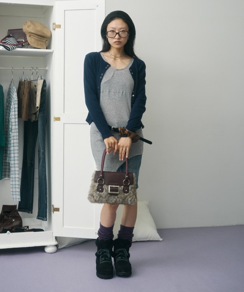 DTYYPE(ドタイプ)の「スウェードレースアップブーツ(ブーツ・レディース・ベージュ/ブラック/カーキ・SMALL/MEDIUM/LARGE/X-LARGE)」の11枚目の写真