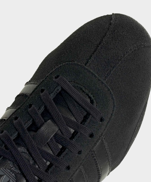 adidas（アディダス）の「トーキョー Tokyo / アディダスオリジナルス adidas Originals ローカットスニーカー（スニーカー・レディース・ブラック×ブラック・22.0cm/22.5cm/23.0cm/23.5cm/24.0cm/24.5cm/25.0cm/25.5cm/26.0cm/26.5cm/27.0cm/27.5cm/28.0cm/28.5cm/29.0cm）」の7枚目の写真