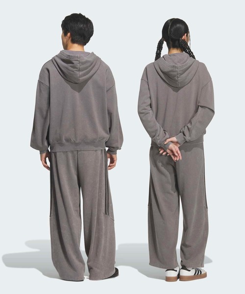 adidas（アディダス）の「TG スウェット パンツ / アディダスオリジナルス adidas Originals（その他パンツ・メンズ・グレー・XX-LARGE/XX-SMALL/3XL/4XL/LARGE/MEDIUM/SMALL/X-LARGE/X-SMALL）」の2枚目の写真