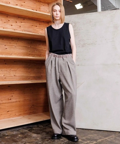 VOAAOV(ヴォアーブ)の「【VOAAOV】TWEEDY Easy Wide Pants(その他パンツ・メンズ・チャコールグレー/グレイッシュベージュ・1/2)」の9枚目の写真