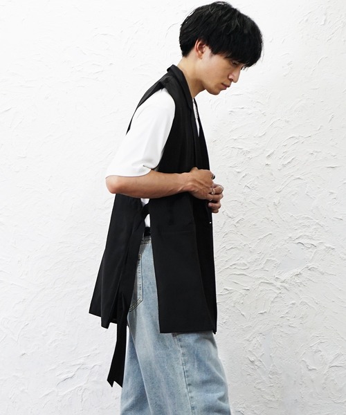 MinoriTY(マイノリティ)の「【MinoriTY】とろみロングジレ メンズ ウィメンズ ユニセックス(その他アウター・メンズ・ブラック/ライトグレー・L/M)」の8枚目の写真