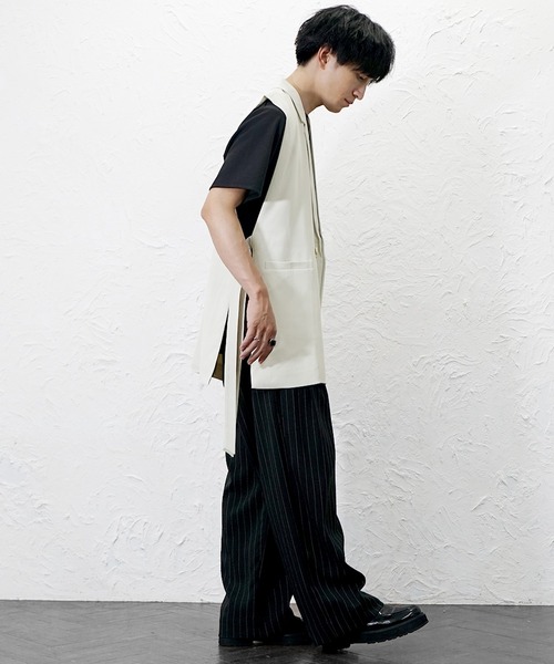 MinoriTY(マイノリティ)の「【MinoriTY】とろみロングジレ メンズ ウィメンズ ユニセックス(その他アウター・メンズ・ブラック/ライトグレー・L/M)」の12枚目の写真