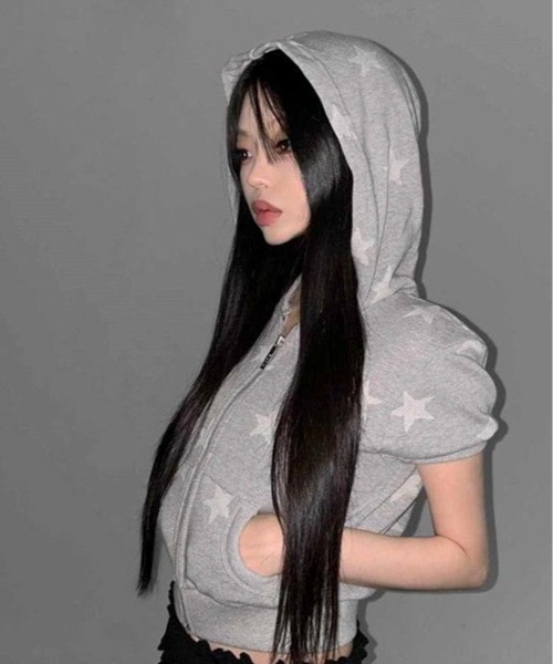 AVYL(アヴィル)の「スタープリント パフスリーブ半袖ZIPパーカー(パーカー・レディース・グレー・M)」の2枚目の写真