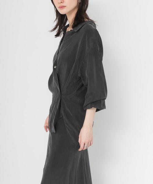 URBAN RESEARCH(アーバンリサーチ)の「キュプラ2wayシャツ(シャツ/ブラウス・レディース・チャコールグレー/ブラウン/ブルー系その他/オフホワイト・FREE)」の14枚目の写真