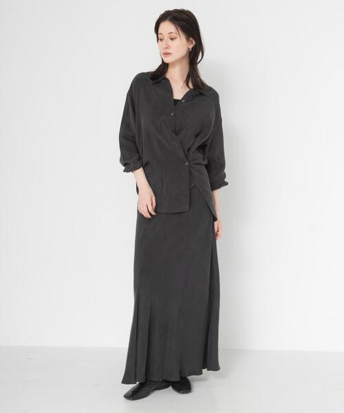 URBAN RESEARCH(アーバンリサーチ)の「キュプラ2wayシャツ(シャツ/ブラウス・レディース・チャコールグレー/ブラウン/ブルー系その他/オフホワイト・FREE)」の15枚目の写真