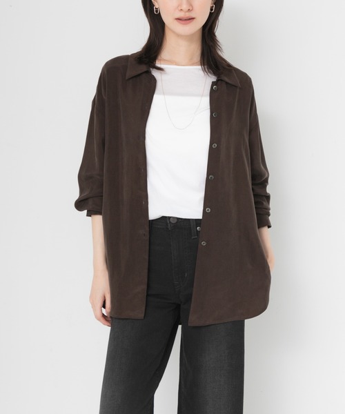 URBAN RESEARCH(アーバンリサーチ)の「キュプラ2wayシャツ(シャツ/ブラウス・レディース・チャコールグレー/ブラウン/ブルー系その他/オフホワイト・FREE)」の4枚目の写真
