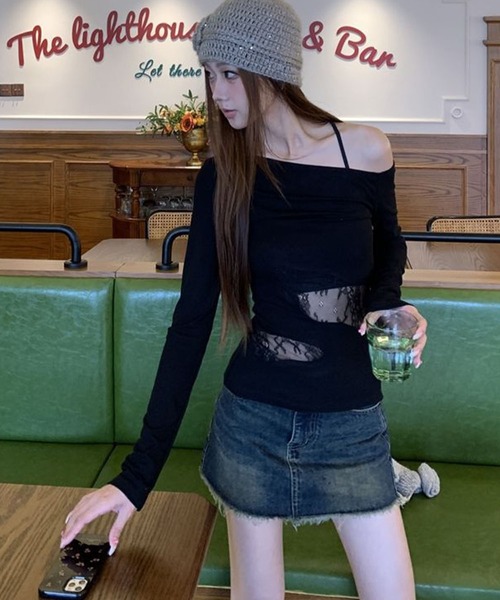 meJane(ミージェーン)の「レースカットアウト ワンショルダートップス(Tシャツ/カットソー・レディース・ホワイト/ブラック・FREE)」の11枚目の写真