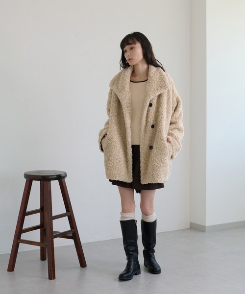 apres jour clair(アプレジュールクレア)の「【apres jour clair】プードルコート(ダウンジャケット/コート・レディース・グレイッシュベージュ/アイボリー/ホワイト・X-LARGE/フリー)」の17枚目の写真