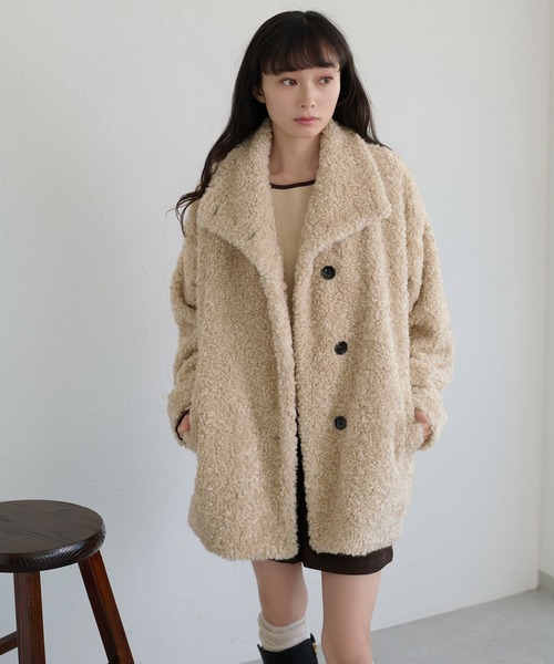 apres jour clair(アプレジュールクレア)の「【apres jour clair】プードルコート(ダウンジャケット/コート・レディース・グレイッシュベージュ/アイボリー/ホワイト・X-LARGE/フリー)」の5枚目の写真
