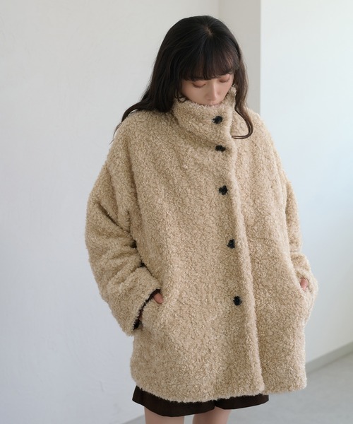 apres jour clair(アプレジュールクレア)の「【apres jour clair】プードルコート(ダウンジャケット/コート・レディース・グレイッシュベージュ/アイボリー/ホワイト・X-LARGE/フリー)」の12枚目の写真