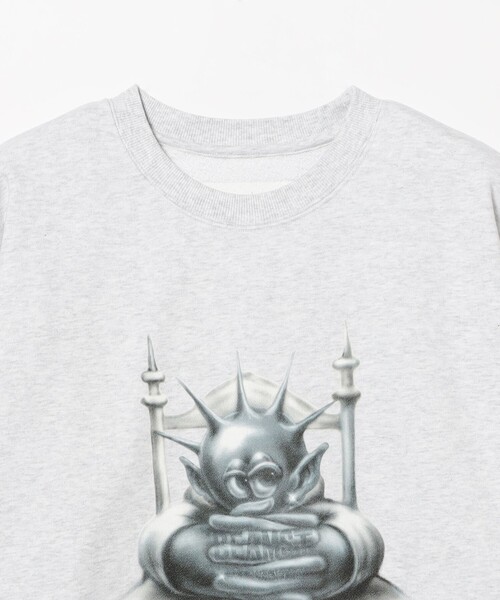BEAMS T(ビームスティー)の「Ryota Daimon / ART FOR EVERYDAY Crewneck sweat(スウェット・メンズ・ライトグレー/ブラック/ネイビー・MEDIUM/LARGE/X-LARGE/XX-LARGE/X-SMALL)」の16枚目の写真