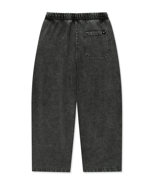 BROWNBREATH（ブラウンブレス）の「TAG TWO TUCK WIDE DENIM SWEAT PANTS（その他パンツ・レディース・ダークブルー/ブラック・SMALL/MEDIUM/LARGE/X-LARGE）」の4枚目の写真