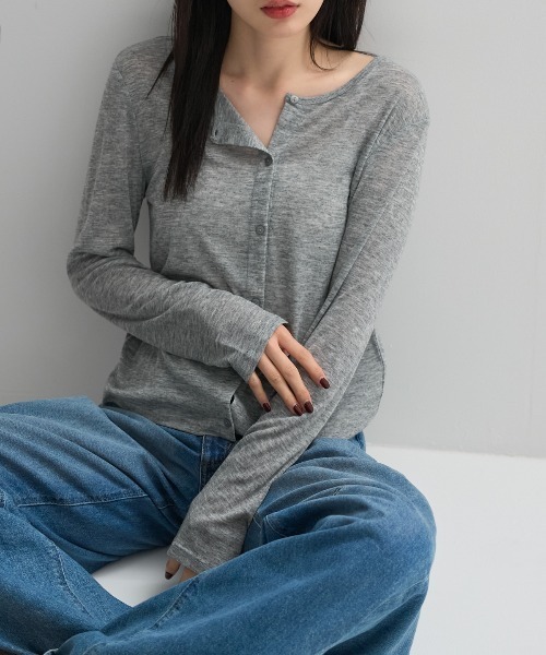 TRIANGLE PALETTE(トライアングルパレット)の「シアーリブクルーネック 長袖 カーディガン(Tシャツ/カットソー・レディース・ブラック/ブラウン/グレー/アイボリー・FREE)」の13枚目の写真