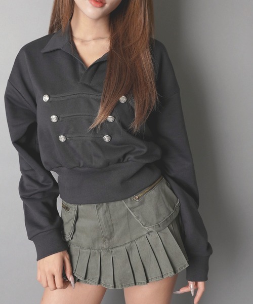 SPINNS(スピンズ)の「ショート丈スキッパ―スウェット/ナポレオンデザイン/ガールズストリート(スウェット・レディース・オートミール/ネイビー/チャコール・ONESIZE)」の5枚目の写真