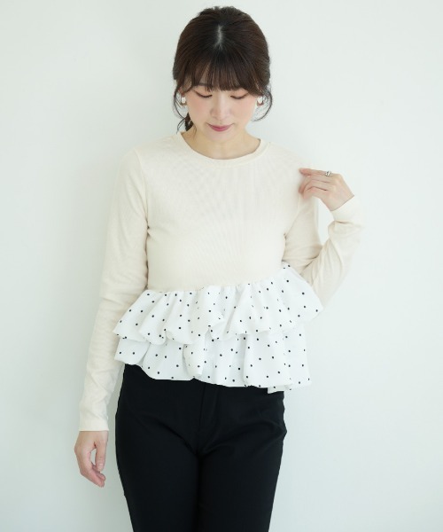 Nulli(ヌリ)の「アシンメトリードットフリルトップス(Tシャツ/カットソー・レディース・アイボリー/ブラック・FREE)」の5枚目の写真