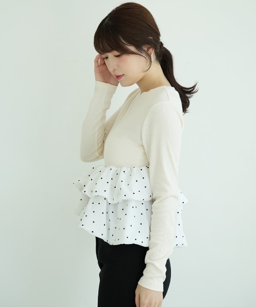 Nulli(ヌリ)の「アシンメトリードットフリルトップス(Tシャツ/カットソー・レディース・アイボリー/ブラック・FREE)」の6枚目の写真