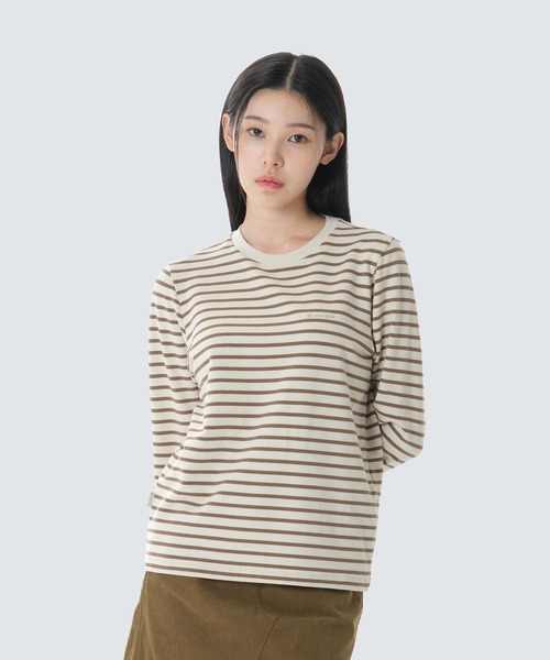 Snow Peak(スノーピーク)の「Snow Peak / WOMEN'S STRIPED L/S T-SHIRT ウィメンズ ボーダー長袖Tシャツ 海外限定(Tシャツ/カットソー・レディース・ライトブラウン/ワインレッド・L/M/S)」の2枚目の写真