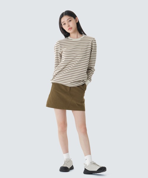 Snow Peak(スノーピーク)の「Snow Peak / WOMEN'S STRIPED L/S T-SHIRT ウィメンズ ボーダー長袖Tシャツ 海外限定(Tシャツ/カットソー・レディース・ライトブラウン/ワインレッド・L/M/S)」の3枚目の写真