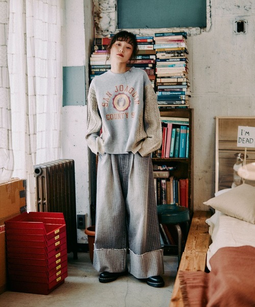 niko and...（ニコアンド）の「[MODE NORM CORE] 裏毛×ニットドッキングプルオーバー（スウェット・レディース・チャコール/オフホワイト/グレー・FREE）」の18枚目の写真