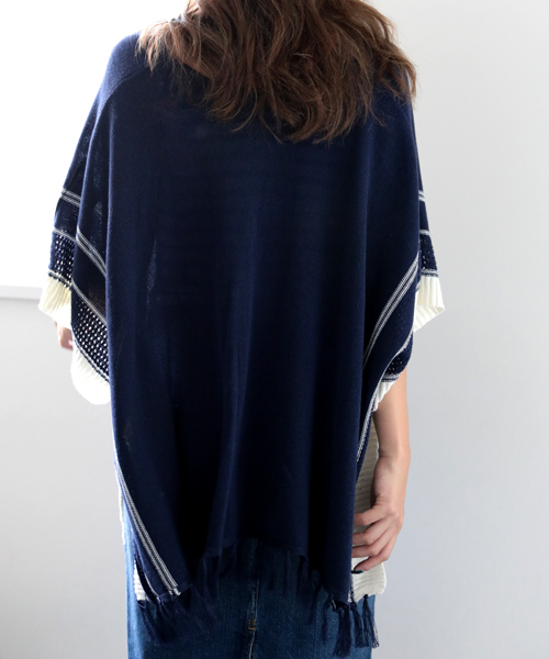 Denime(ドゥニーム)の「コットン 2ウェイ ポンチョ(カーディガン/ボレロ・レディース・ネイビー/オフホワイト/グレー・MEDIUM)」の22枚目の写真