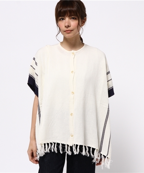 Denime(ドゥニーム)の「コットン 2ウェイ ポンチョ(カーディガン/ボレロ・レディース・ネイビー/オフホワイト/グレー・MEDIUM)」の4枚目の写真