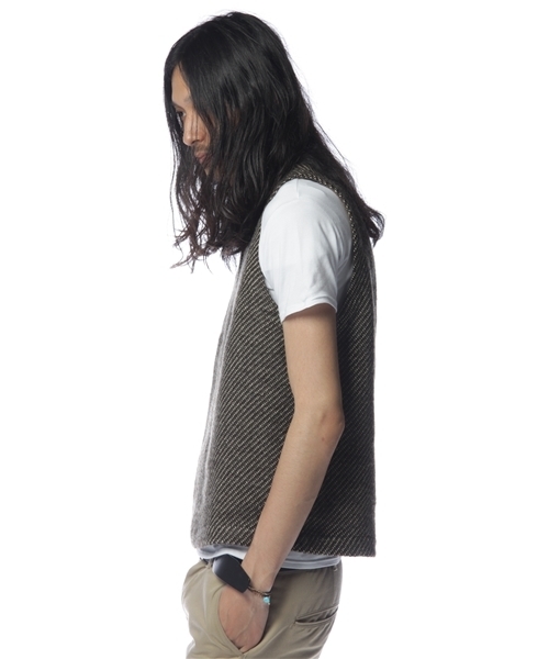 FRANK LEDER（フランクリーダー）の「FRANK LEDER NETTLE VEST（ベスト・メンズ・ダークブラウン・X-SMALL/SMALL/MEDIUM）」の2枚目の写真