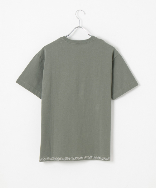 WORK NOT WORK URBAN RESEARCH（ワークノットワークアーバンリサーチ）の「WORK NOT WORK　ヘビーコットン刺繍ポケットTシャツ（Tシャツ/カットソー・メンズ・オフホワイト/カーキ/ネイビー・MEDIUM/SMALL/LARGE）」の8枚目の写真