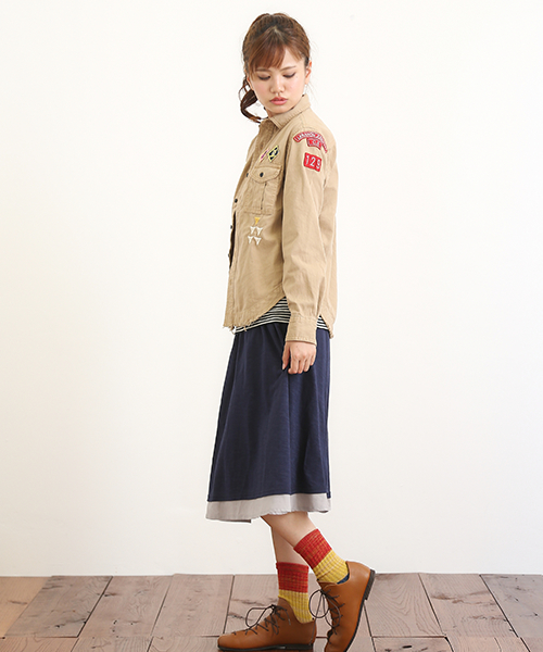 CUBE SUGAR（キューブシュガー）の「5.5オンスデニム ワッペン付ミリタリーシャツ（シャツ/ブラウス・レディース・ベージュ/ネイビー/ブルー・M）」の14枚目の写真